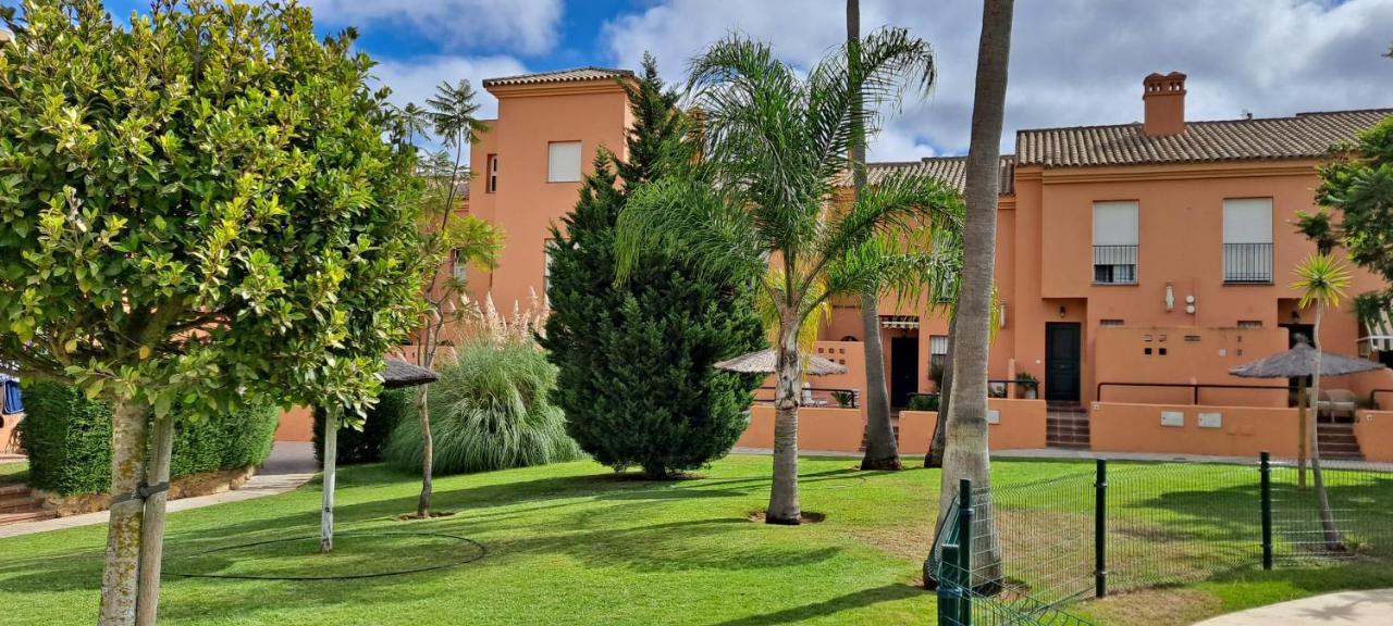Villa Unifamiliar 3 D.Novo Sancti Petri Chiclana de la Frontera Exterior foto