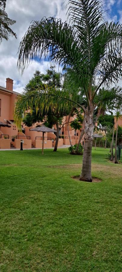Villa Unifamiliar 3 D.Novo Sancti Petri Chiclana de la Frontera Exterior foto